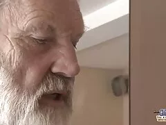 ظاهر شدن دیک ، مدل پورنو را ترساند عکس دختر سکسی