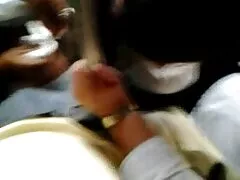 عوضی تایلندی به دلیل داشتن پول نقد در رابطه جنسی نژادی با توریست مشغول فعالیت تصاویر سکسی دختران عربی بود