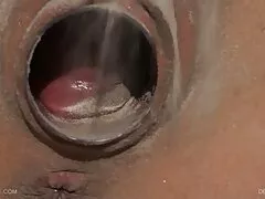 آسیایی بالغ سکسی عکس دختر لخت سکسی توسط یک مرد لیسیده و لعنتی می شود
