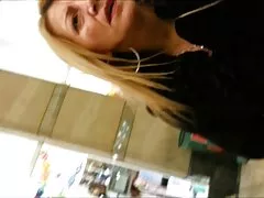 منشی عکس های سکسی از دختران سکسی Busty بدون مشکلی به کارش می رود