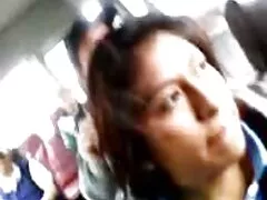 کمبود اتاق خواب منجر به یک باند عکس سکسی ترین دختر باند شد