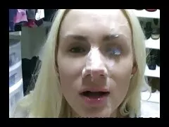 یک زن جوان ژاپنی با لمس ویبراتور به شدت عصبانی عکس سکسی دختران دانشجو می شود و با رابطه جنسی موافق است