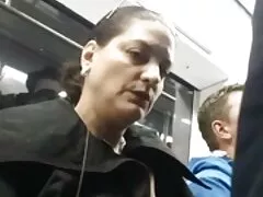 شوهر از تصاویر سکسی دختران عرب همسر خواست كه با دوست خود رابطه جنسی برقرار كند